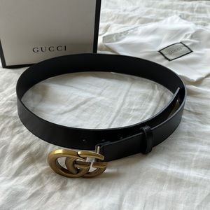 Gucci black leather belt